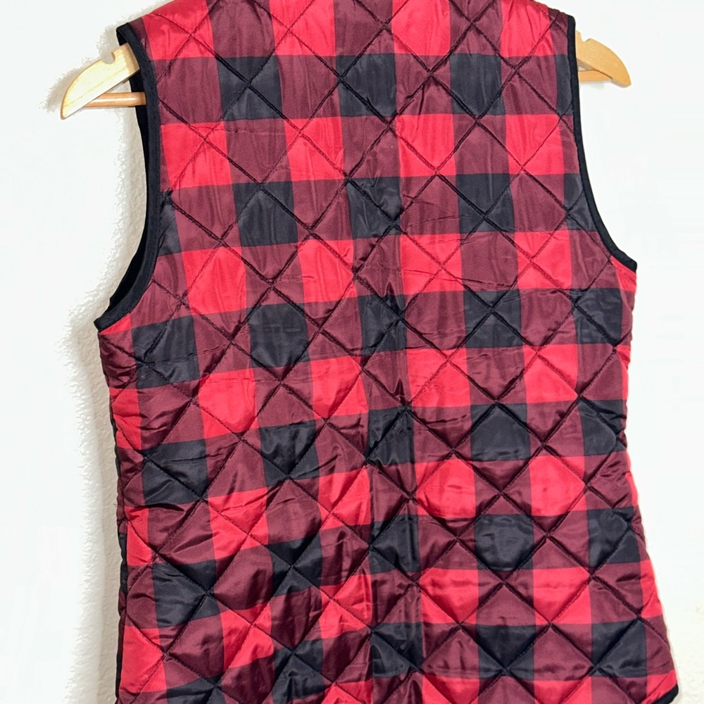 ASPEN Buffalo Plaid Puffer Vest - Picture 2 of 7